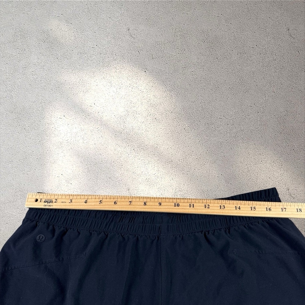 Lululemon Swift Wide Leg Mid-Rise Pants in Black Sz 14 - Picture 9 of 9